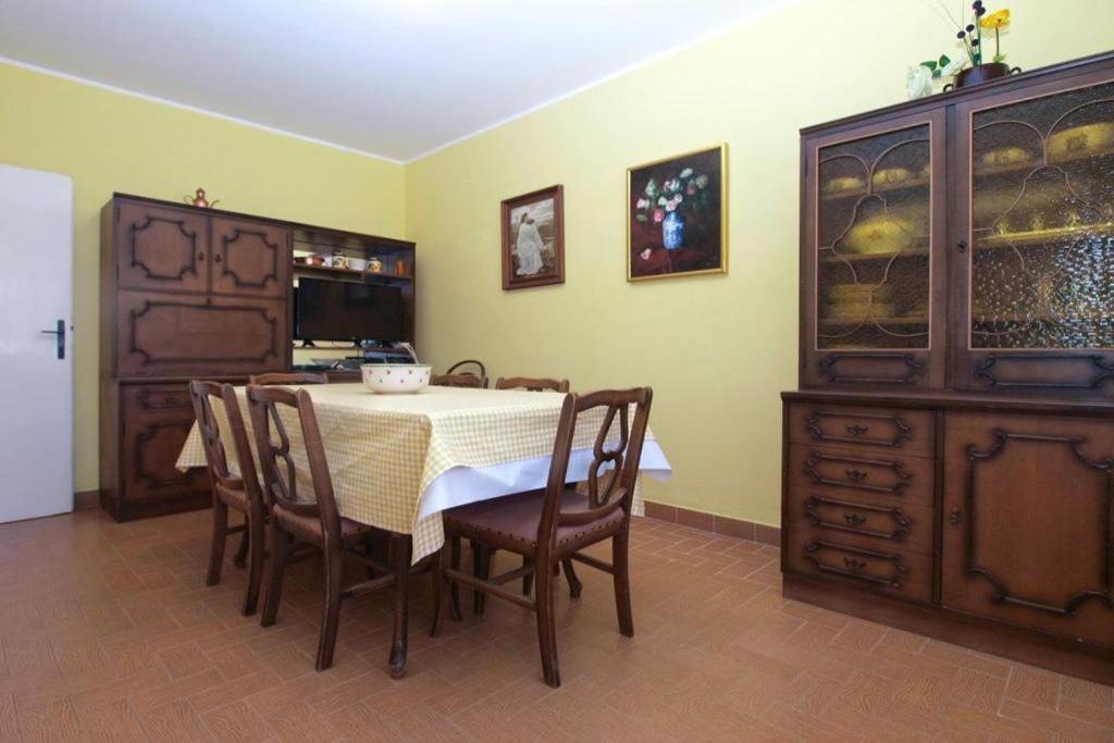 Apartment Leni Pula